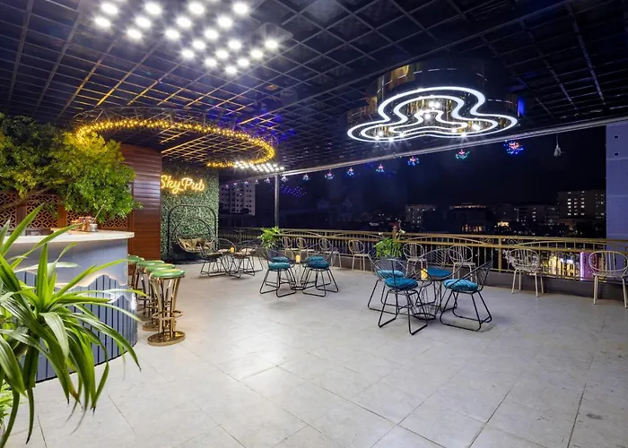 Diamond Luxury Hotel
